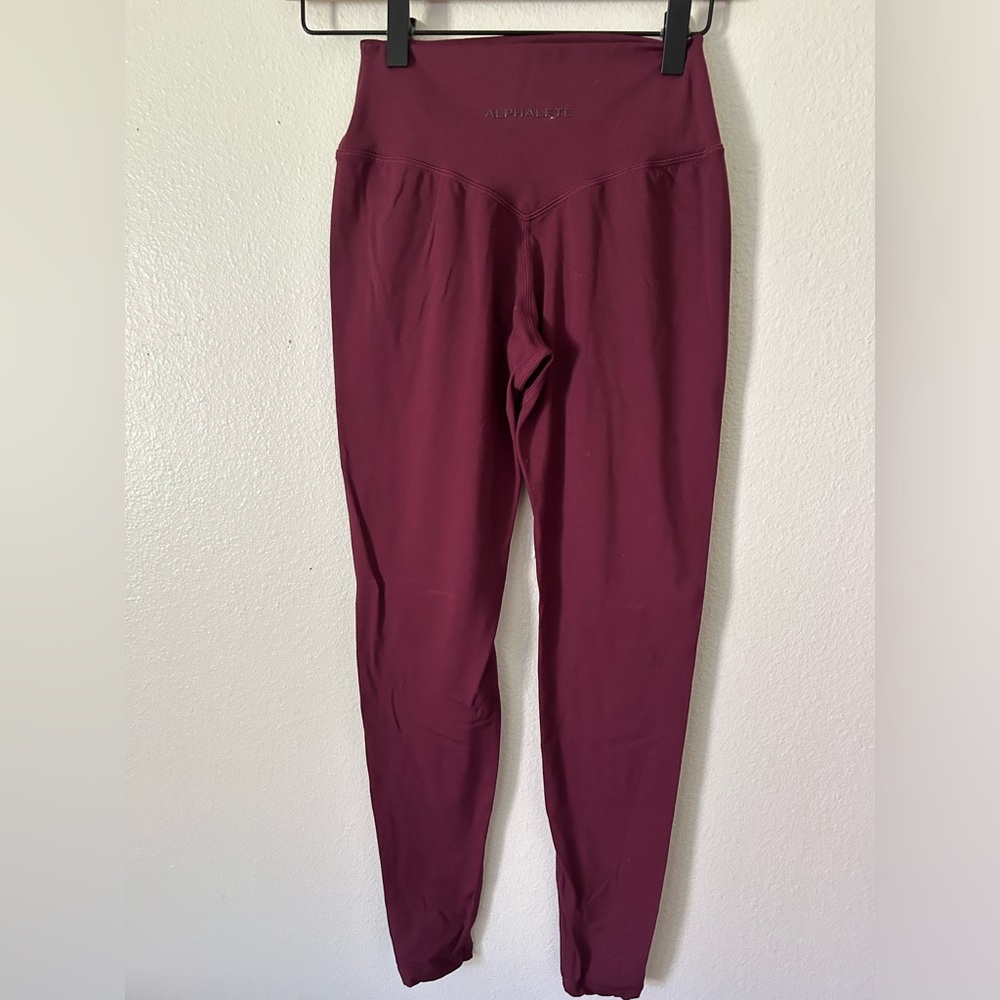 Alphalete leggings size small
